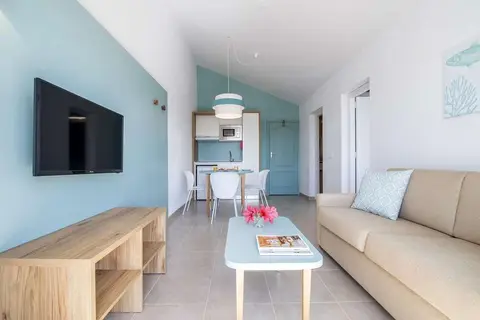 Pierre & Vacances Menorca Cala Blanes in Ciutadella — foto 18