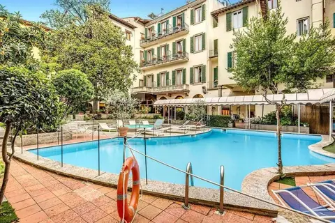 Croce di Malta in Florence