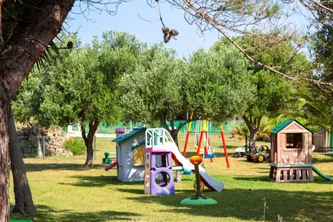 Monambeles Villas in Σβορωνάτα — foto 14