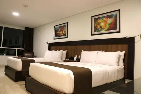 Hotel & Suites PF in Hotel pf suites, foto 2