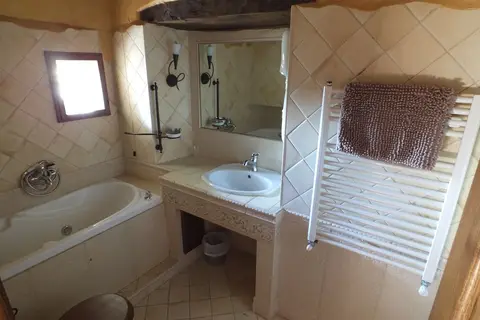 Castello di Giomici in Valfabbrica — foto 3