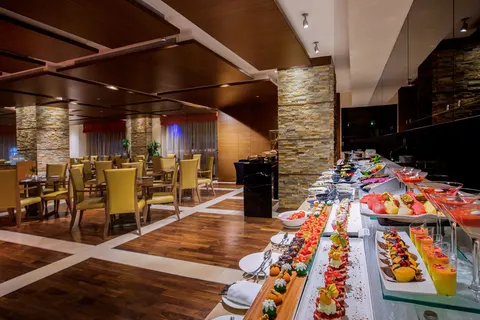 Elite Byblos in Dubai — foto 19