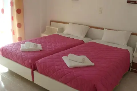 Antigonis Apartments in Αχαράβη — foto 8