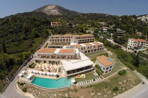 Kymi Palace in Αλιβέρι — foto 8