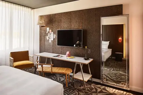 Hotel Mama Shelter Prag in Praag — foto 8
