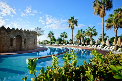 Mc Beach Resort Hotel in Alaşehir — foto 7