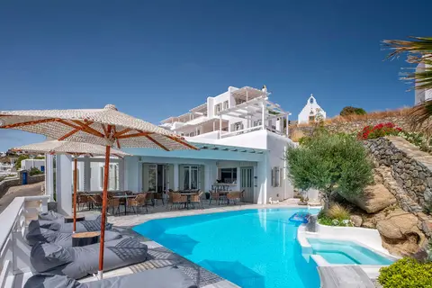 Deliades Hotel in Ορνός