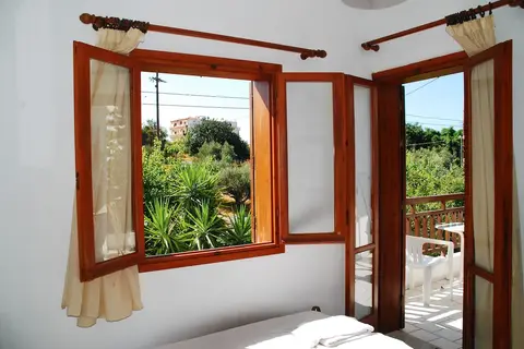 Sirocco Apartments in Chersonissos — foto 30