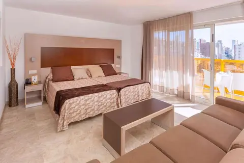 Hotel Dynastic in Benidorm — foto 3