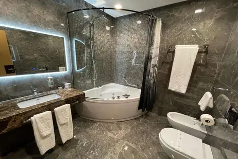 Hotel Golden Palace in Shkodër — foto 11