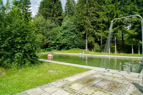 Knaus Campingpark Lackenhäuser in Neureichenau — foto 29