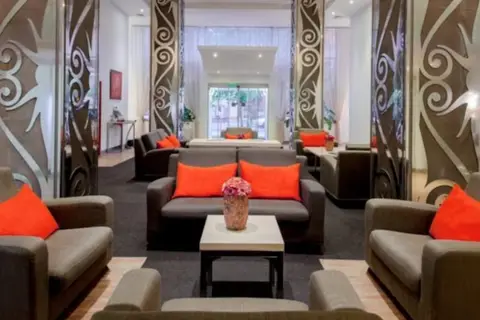 Mamaison Hotel Andrassy Budapest in Boedapest — foto 10