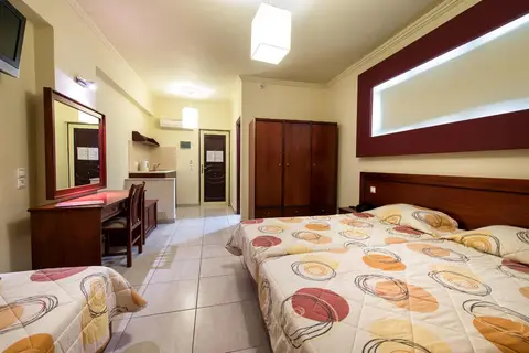 Canadian Hotel in Δημοτική Ενότητα Λαγανά — foto 4