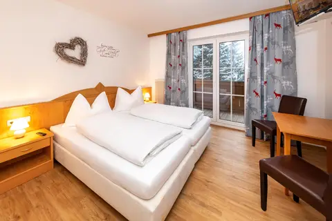 Pension Alpenrose in Maishofen — foto 2