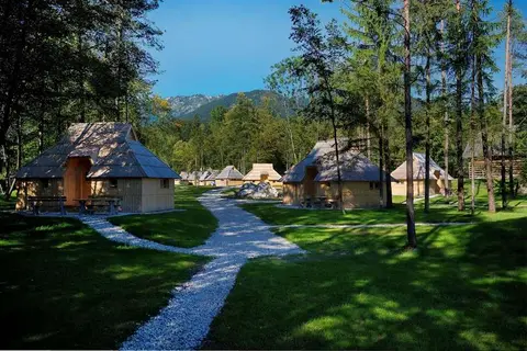 Eko Resort Pod Veliko Planino in Stahovica — foto 6