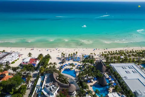 The Reef Playacar Beach Resort & Spa in Playa del Carmen