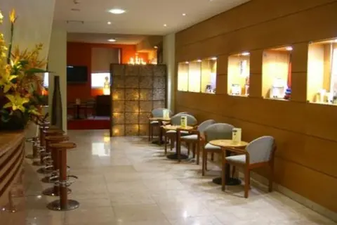 Luna Esperança Centro Hotel in Almada — foto 2