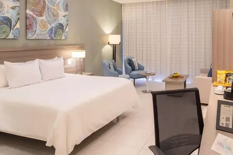 Bakour Punta Cana Suites in Salvaleón de Higüey — foto 17