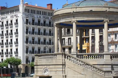 Gran Hotel La Perla in Pamplona — foto 22