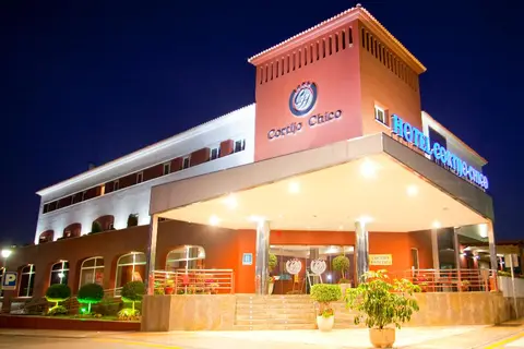Hotel Cortijo Chico in Alhaurin De La Torre — foto 23