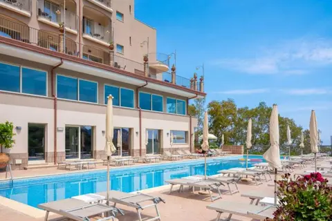 Hotel Antares & Olimpo - Le Terrazze in Letojanni — foto 24