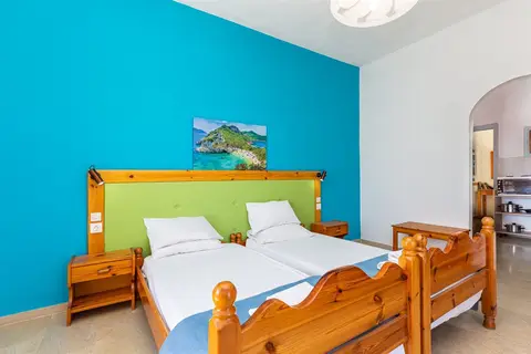 Alexandros Studios And Apartments in Μπενίτσες — foto 10