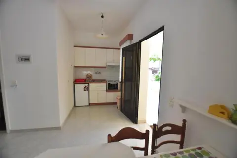 Antigonis Apartments in Αχαράβη — foto 5