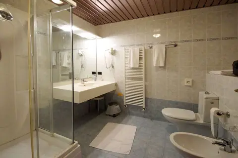 Parkhotel Zanzanu in Tignale — foto 16