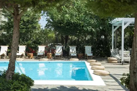 Sea View Hotel in Δήμος Γλυφάδας — foto 2