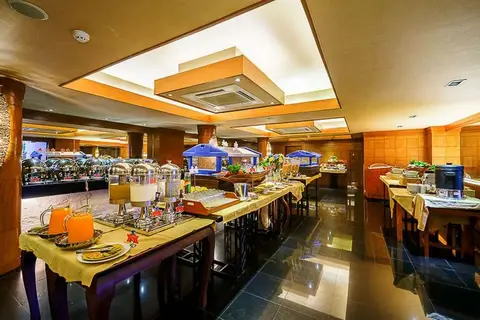 Seaview Patong Hotel in ตำบลป่าตอง — foto 18