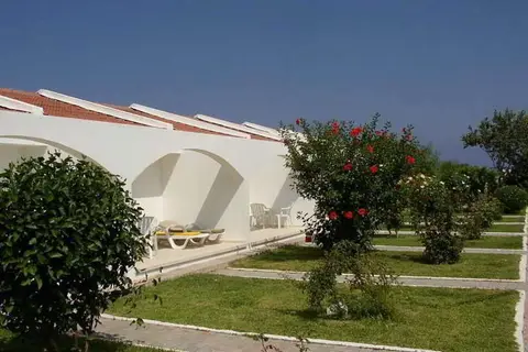 Hotel Sempati in Lapta — foto 13