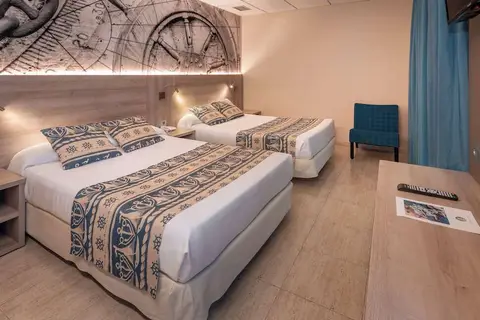 Hotel GHT Maritim in Calella — foto 26
