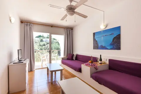 Aparthotel Puerto Cala Vadella in Sant Josep de sa Talaia — foto 28