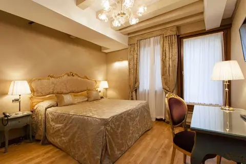 Al Ponte Mocenigo in Venetië, foto 22