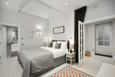 Queensgate Court Appartementen in Londen, foto 16