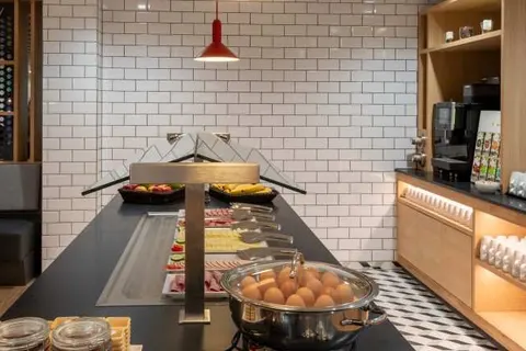 Holiday Inn Express Hamburg Süd foto 16