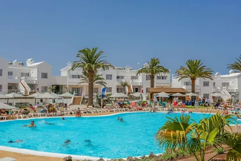 Blue Sea Corralejo Village in La Oliva