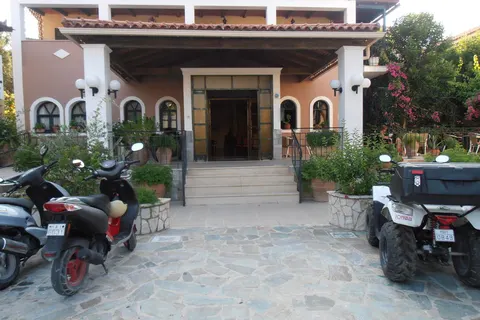Krinas Hotel foto 15