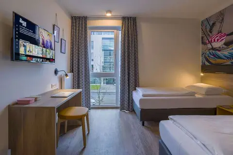 Ramada Encore By Wyndham Munich Messe in München — foto 20
