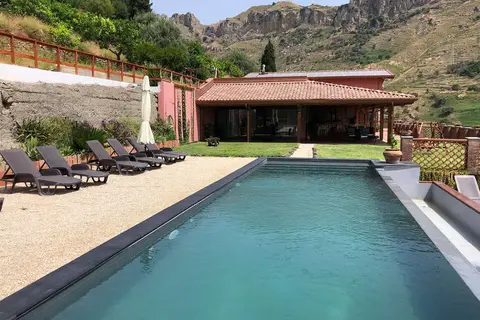 Agriturismo Valle Lumia in Forza d'Agrò