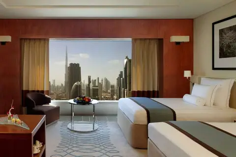 Jumeirah Emirates Towers in Dubai — foto 15