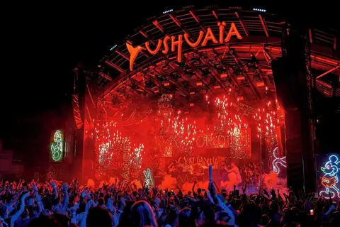 Ushuaïa Ibiza Beach Hotel & The Unexpected Ibiza Hotel in Sant Josep de sa Talaia — foto 2