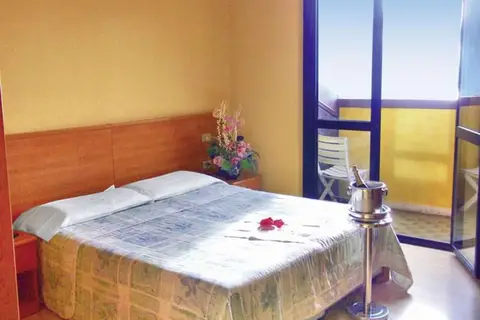 Hotel Miranda in Riva di Solto, foto 15