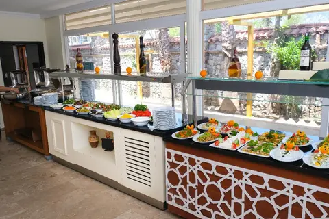 Beldibi Beach Hotel in Kemer — foto 10