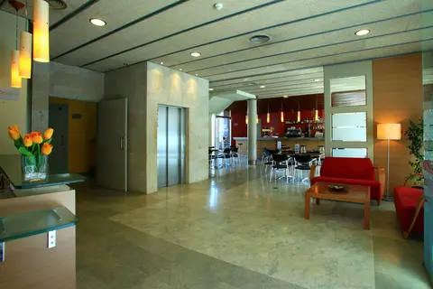 AQUA Nostre Mar Apartaments in Pineda de Mar — foto 6
