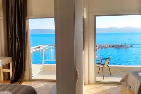 Porto Evia Boutique Hotel in Δημοτική Ενότητα Αμαρυνθίων — foto 16