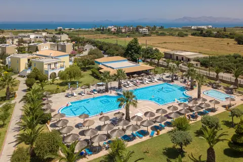 Corali Hotel in Τιγκάκι — foto 2