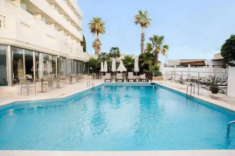 Blue Sea Paraiso Beach in es Canar — foto 12