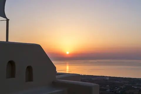 Skyfall Suites in Pyrgos — foto 12