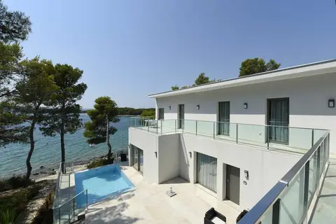 Crvena Luka Resort in Biograd na Moru — foto 21